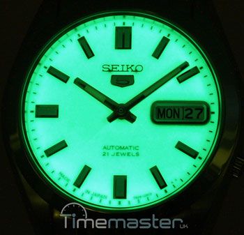 SEIKO 5 MENS AUTOMATIC STRONG LUMIBRITE FACE SNKE89J1  