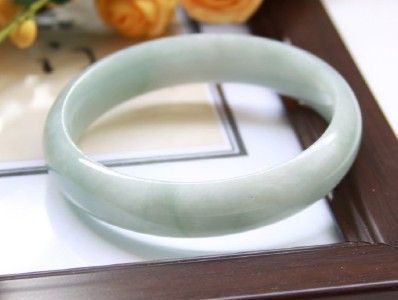Vintage Chinese Jadeite Untreated A Grade Light Green Old Jade Bangle 