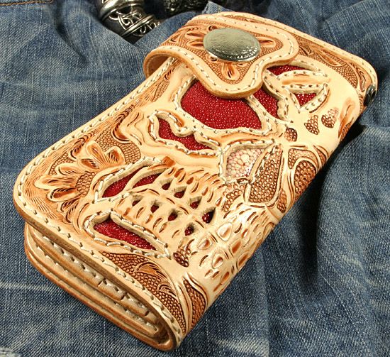 CUSTOM DEMON BLOOD SKULL STINGRAY CARVED LEATHER WALLET  